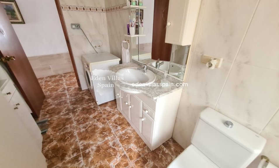 Segunda Mano - Villa costera - La Marina