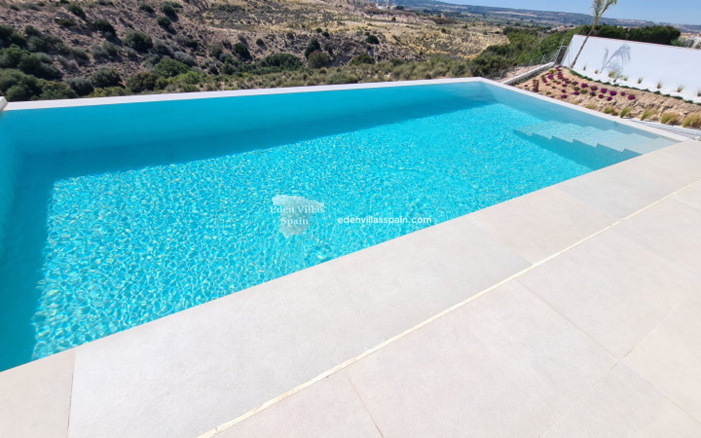 Segunda Mano - Villa costera - La Marina