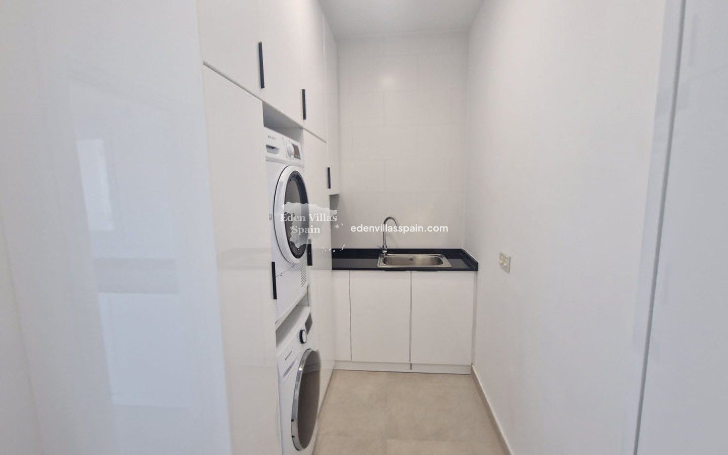 Segunda Mano - Villa costera - La Marina