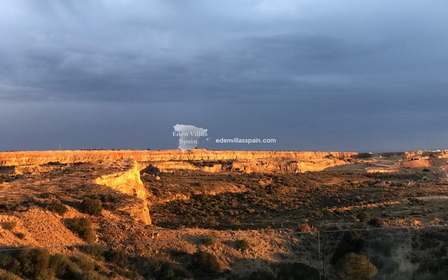 Segunda Mano - Villa costera - La Marina