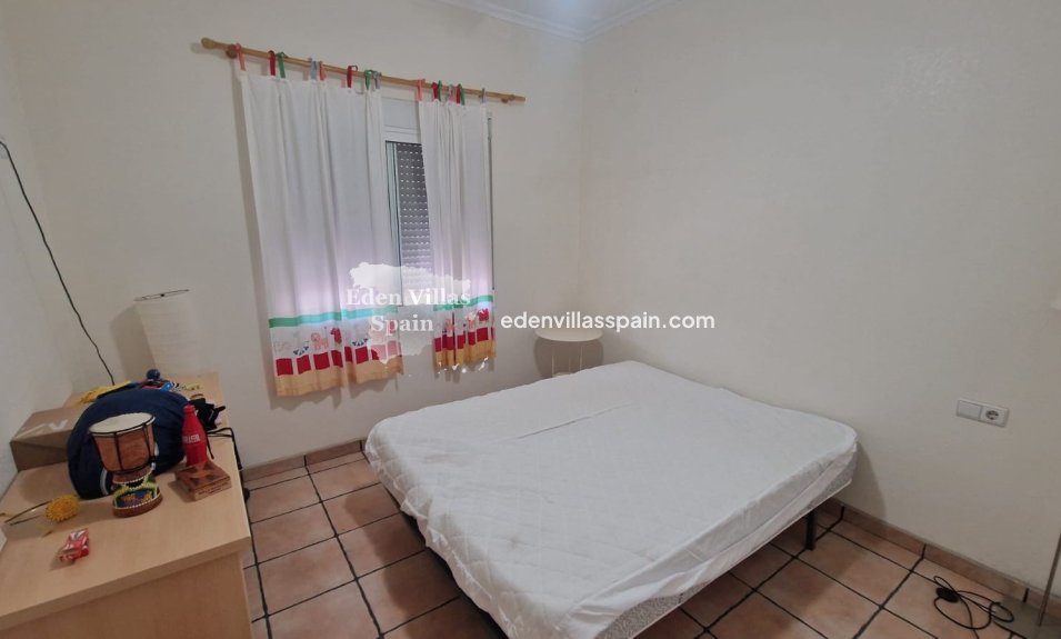 Segunda Mano - Villa costera - La Marina