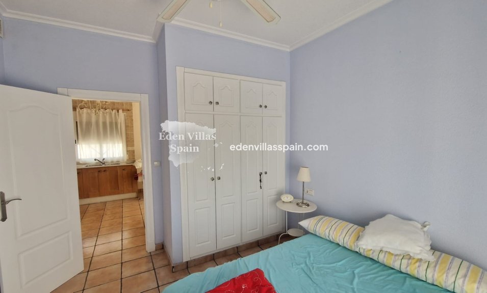 Segunda Mano - Villa costera - La Marina