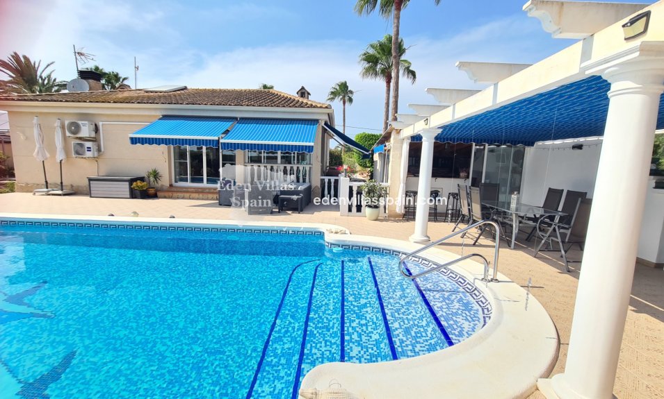 Segunda Mano - Villa costera - La Marina