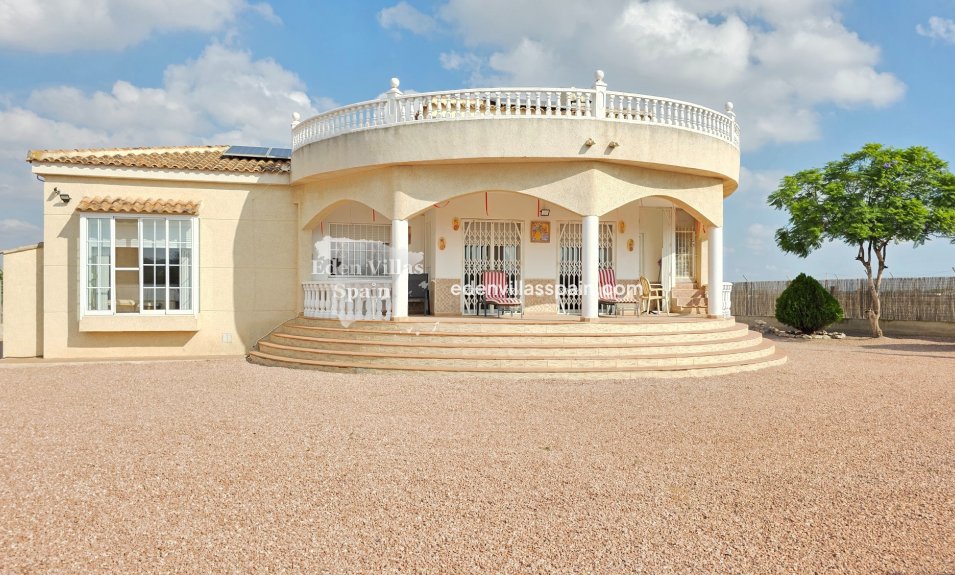 Segunda Mano - Villa costera - La Marina