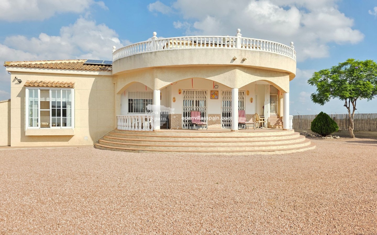 Segunda Mano - Villa costera - La Marina