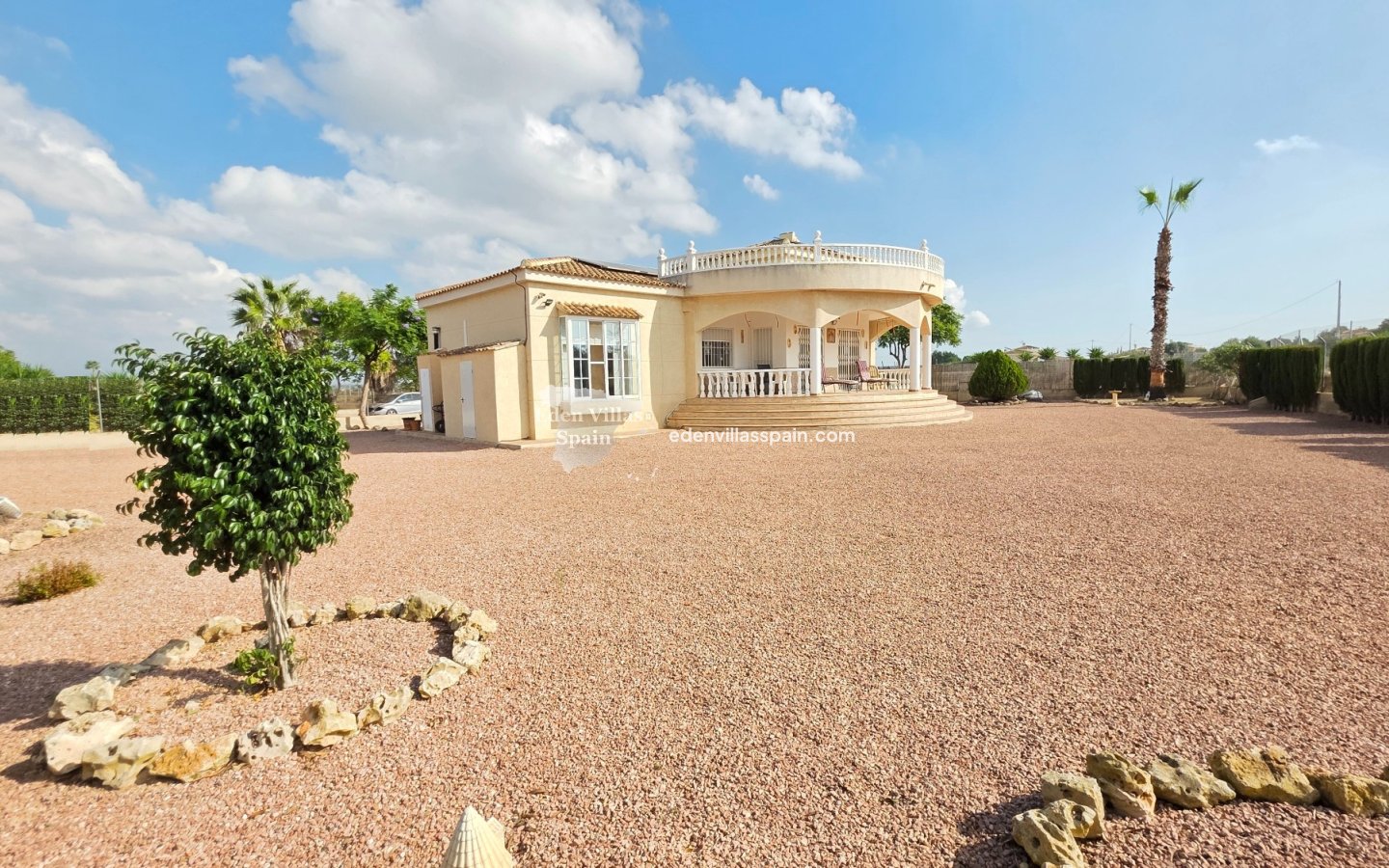 Segunda Mano - Villa costera - La Marina