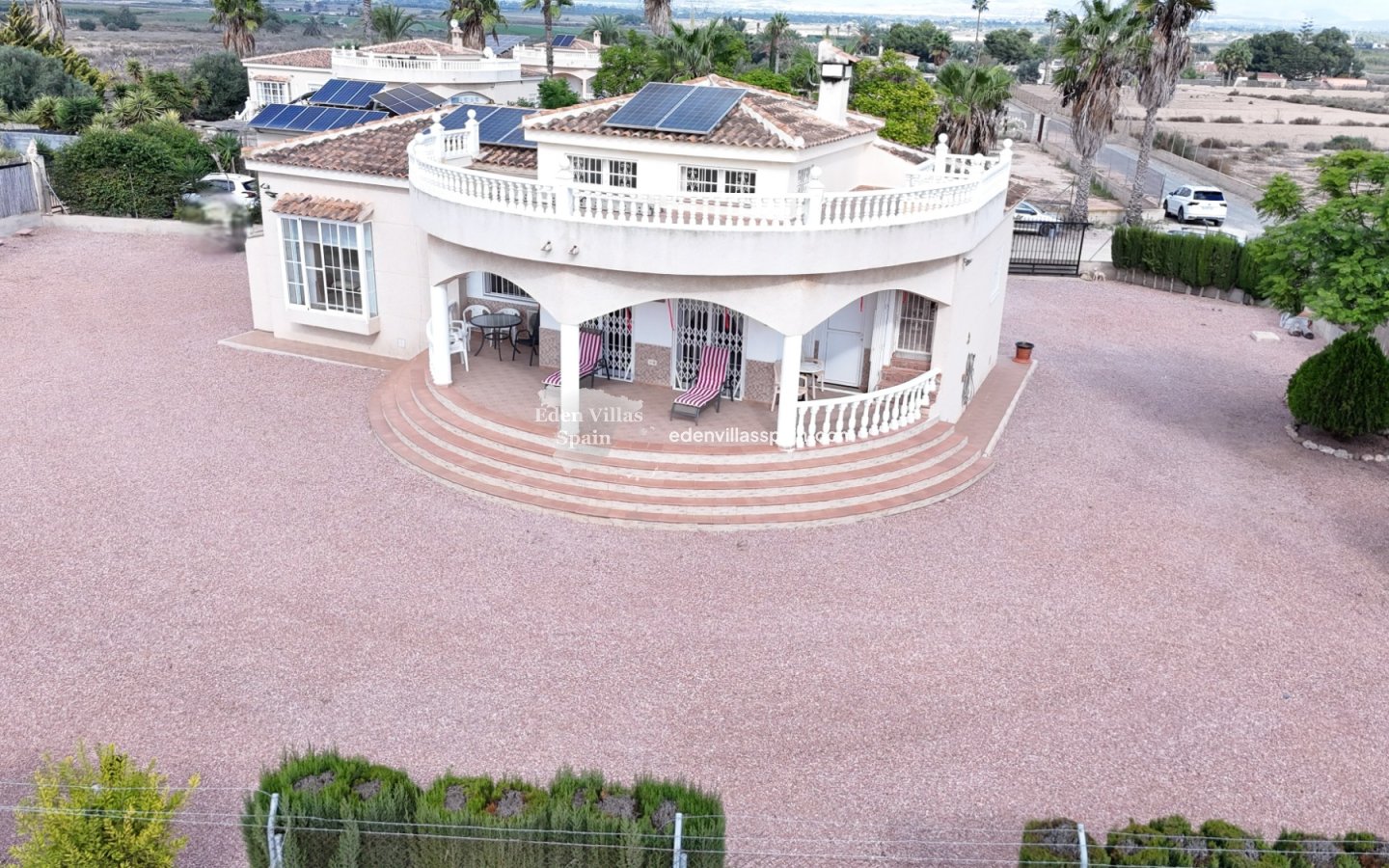 Segunda Mano - Villa costera - La Marina