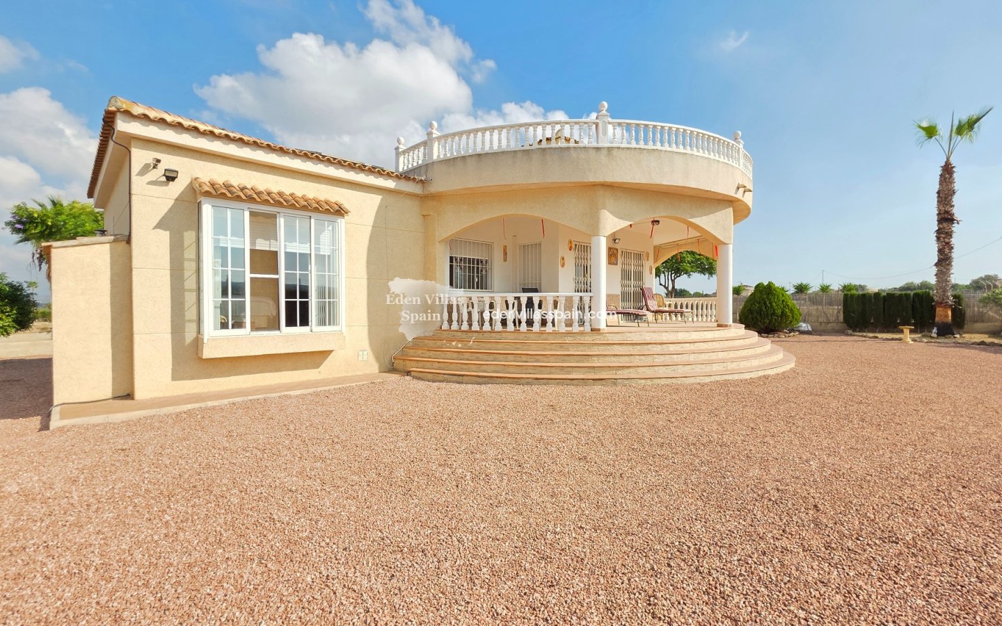 Segunda Mano - Villa costera - La Marina