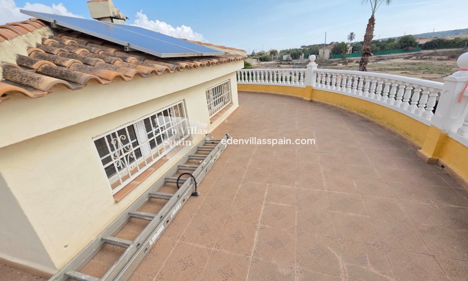 Segunda Mano - Villa costera - La Marina