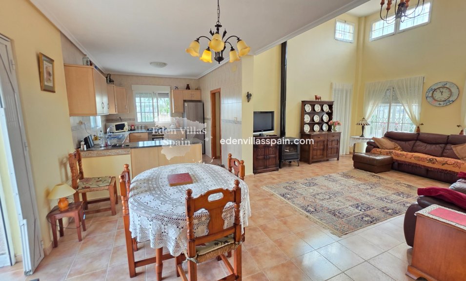 Segunda Mano - Villa costera - La Marina