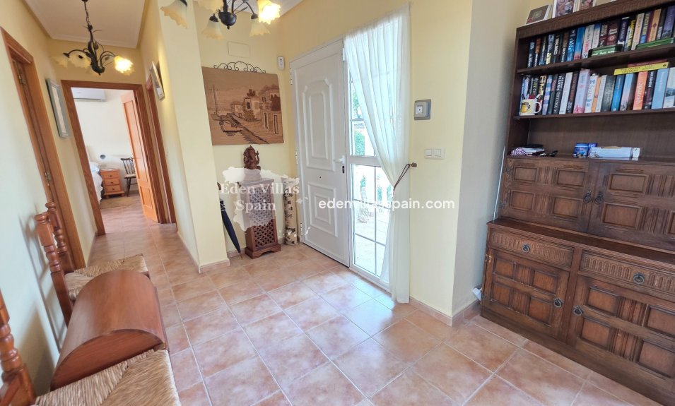 Segunda Mano - Villa costera - La Marina