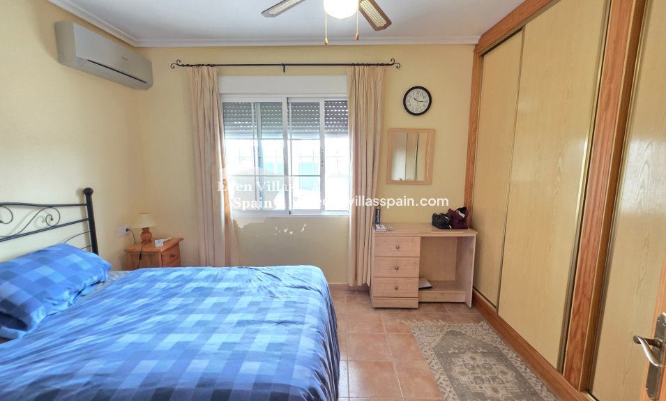 Segunda Mano - Villa costera - La Marina