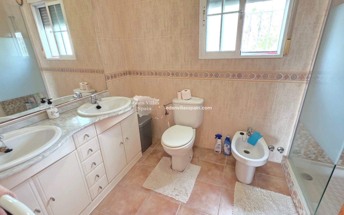 Segunda Mano - Villa costera - La Marina