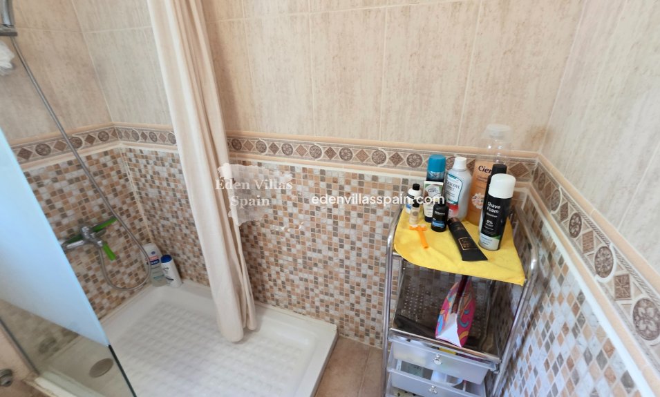 Segunda Mano - Villa costera - La Marina