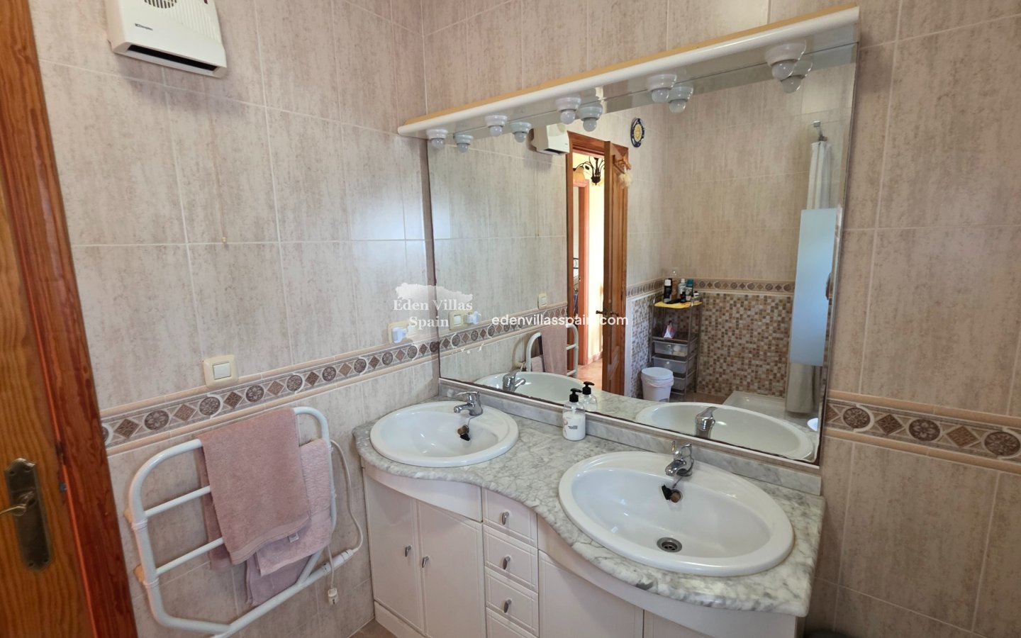 Segunda Mano - Villa costera - La Marina