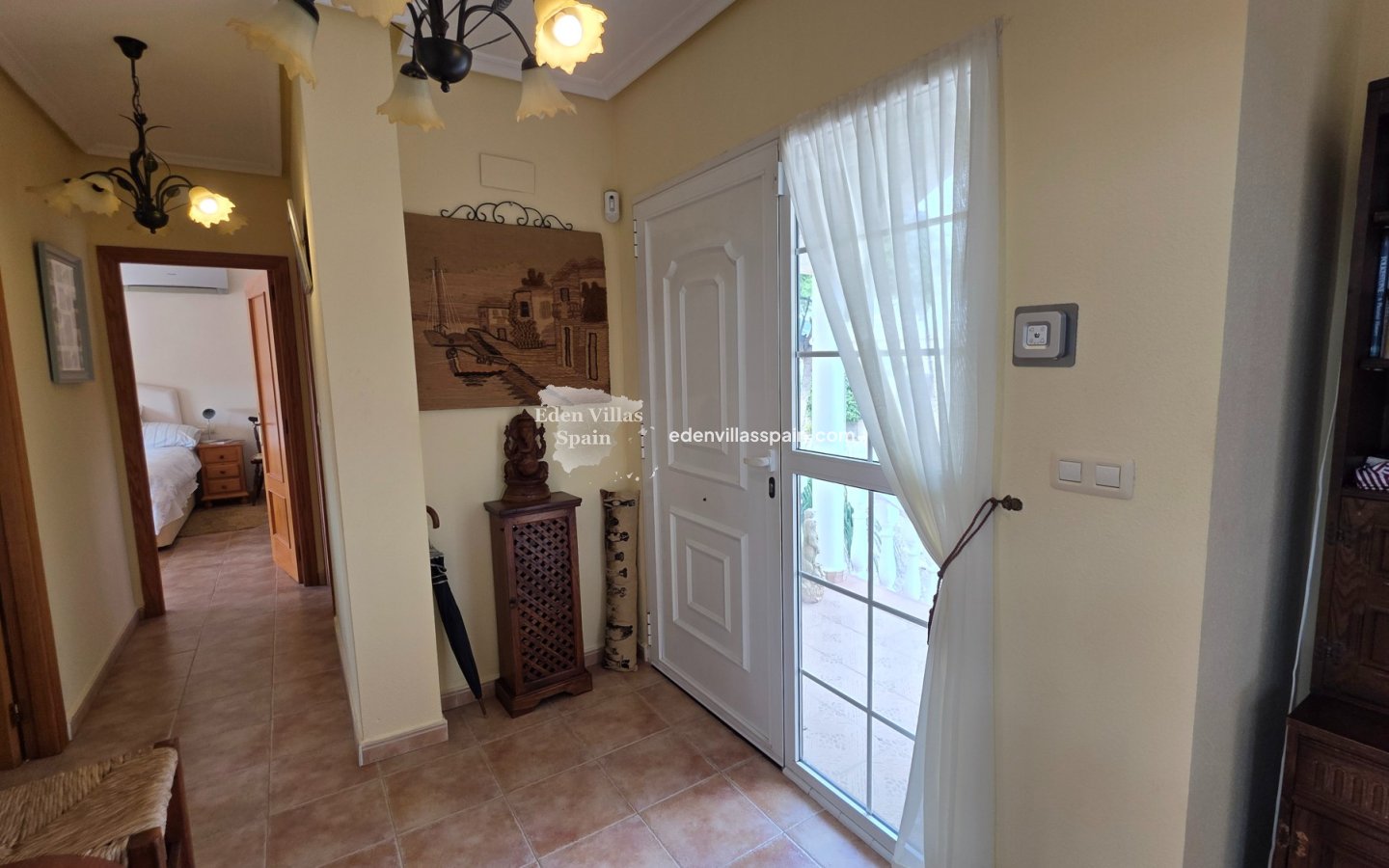 Segunda Mano - Villa costera - La Marina