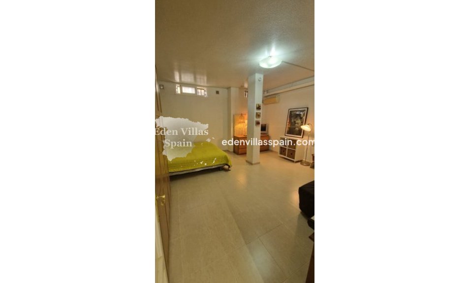 Segunda Mano - Villa costera - Rojales