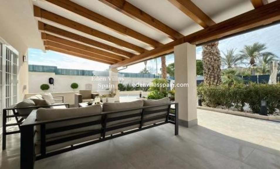 Segunda Mano - Villa costera - San Juan