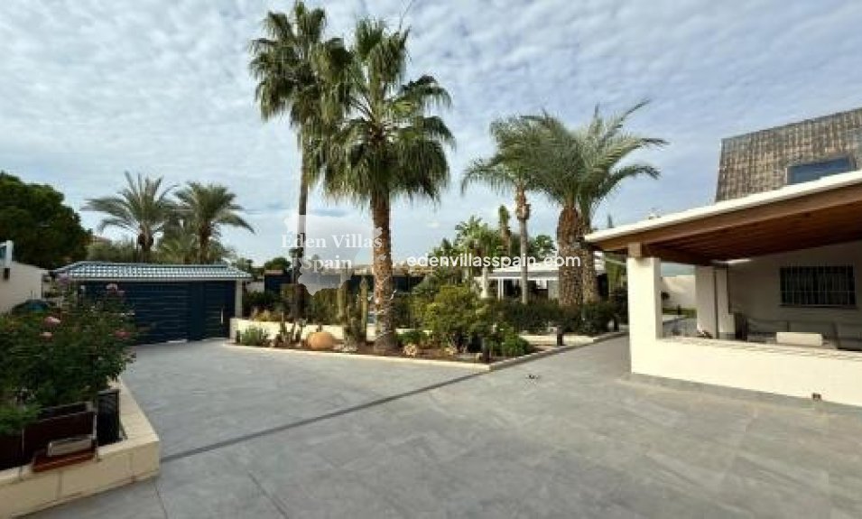 Segunda Mano - Villa costera - San Juan