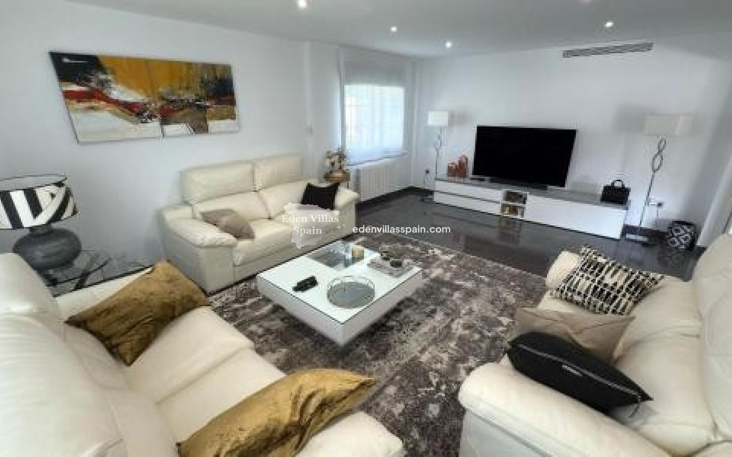 Segunda Mano - Villa costera - San Juan