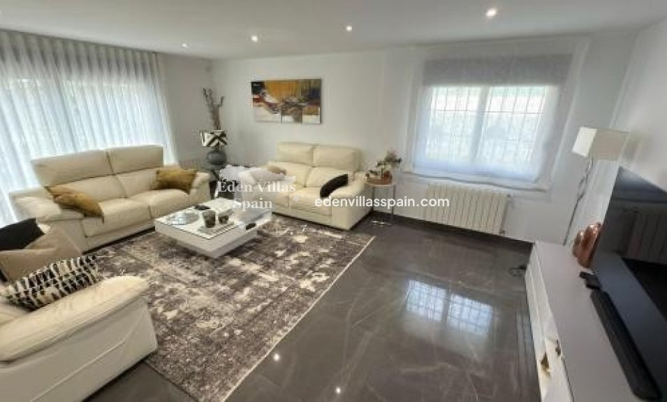 Segunda Mano - Villa costera - San Juan