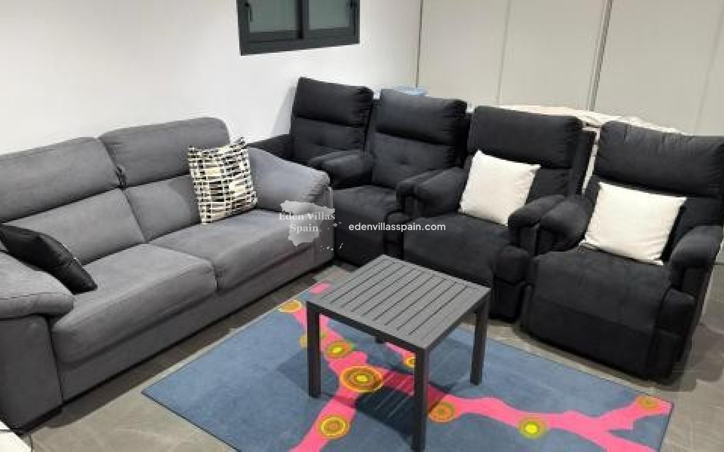 Segunda Mano - Villa costera - San Juan