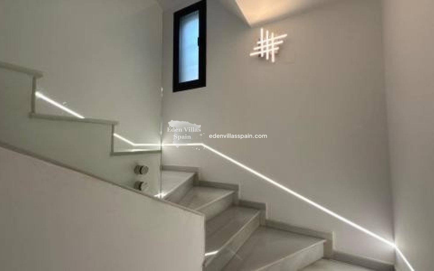 Segunda Mano - Villa costera - San Juan