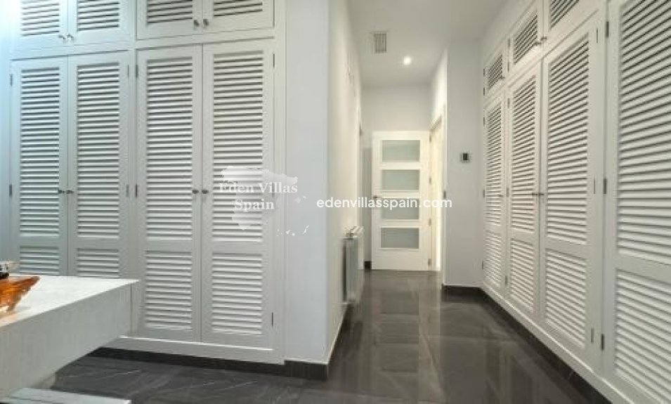 Segunda Mano - Villa costera - San Juan