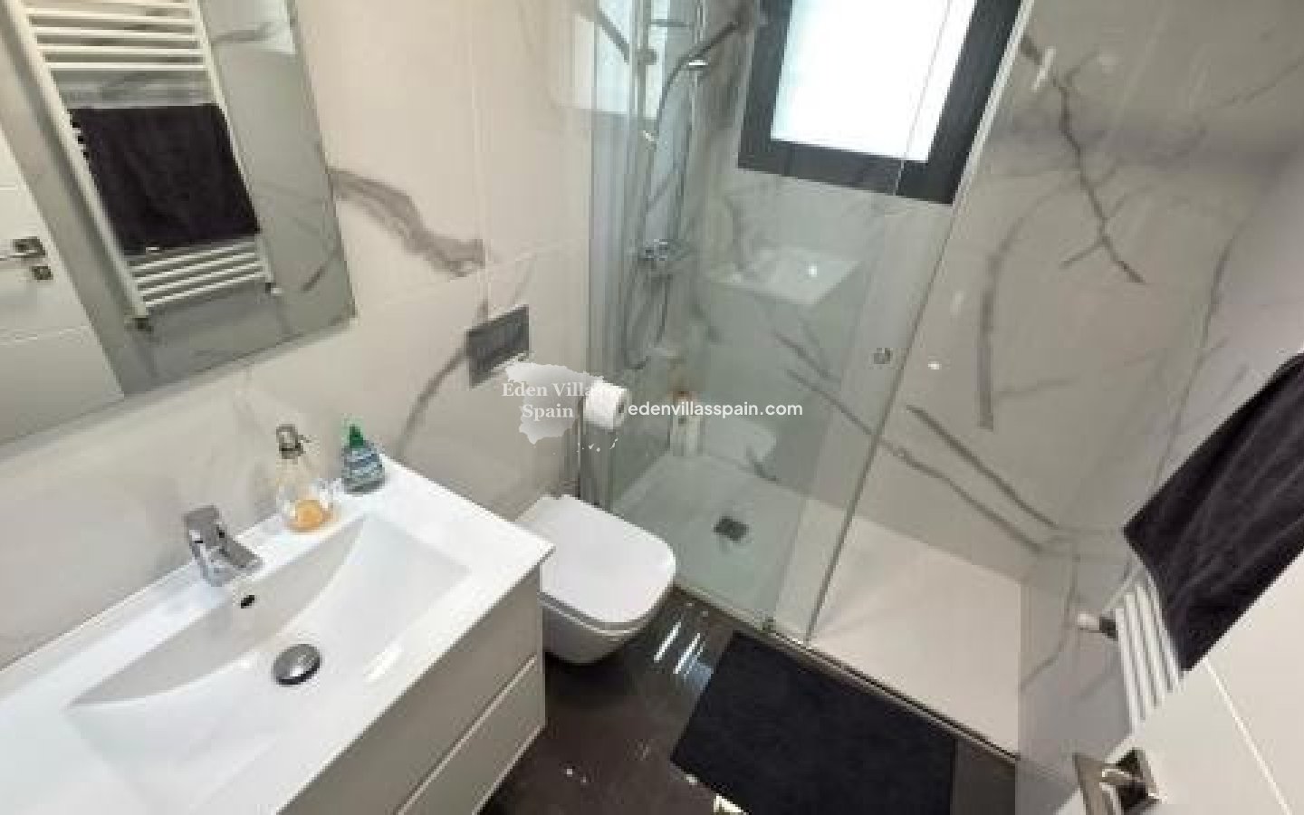 Segunda Mano - Villa costera - San Juan