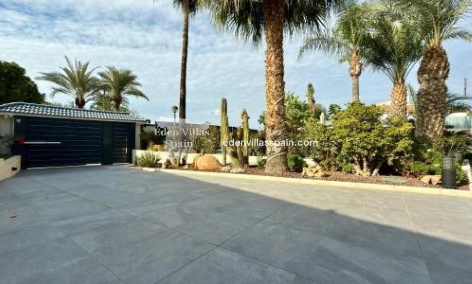 Segunda Mano - Villa costera - San Juan