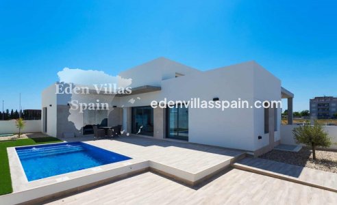 Villa a estrenar - Obra Nueva - Daya Nueva - Daya Nueva