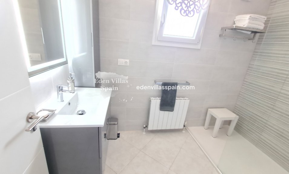 Wederverkoop - Landhuis - Catral