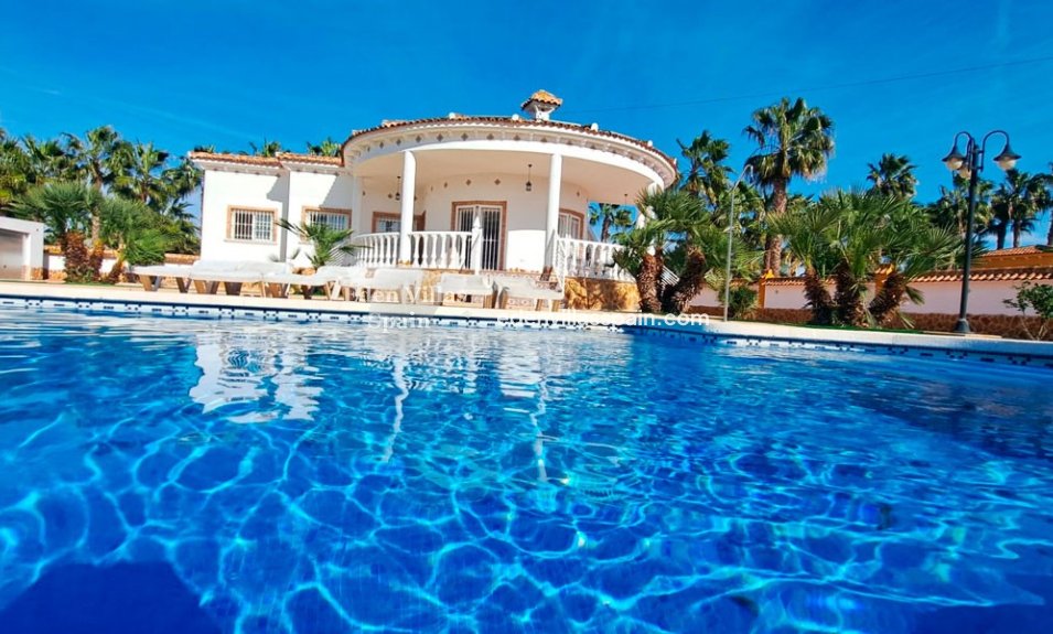 Wederverkoop - Landhuis - Catral