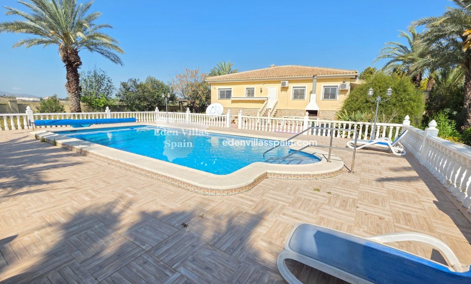 Wederverkoop - Landhuis - Catral