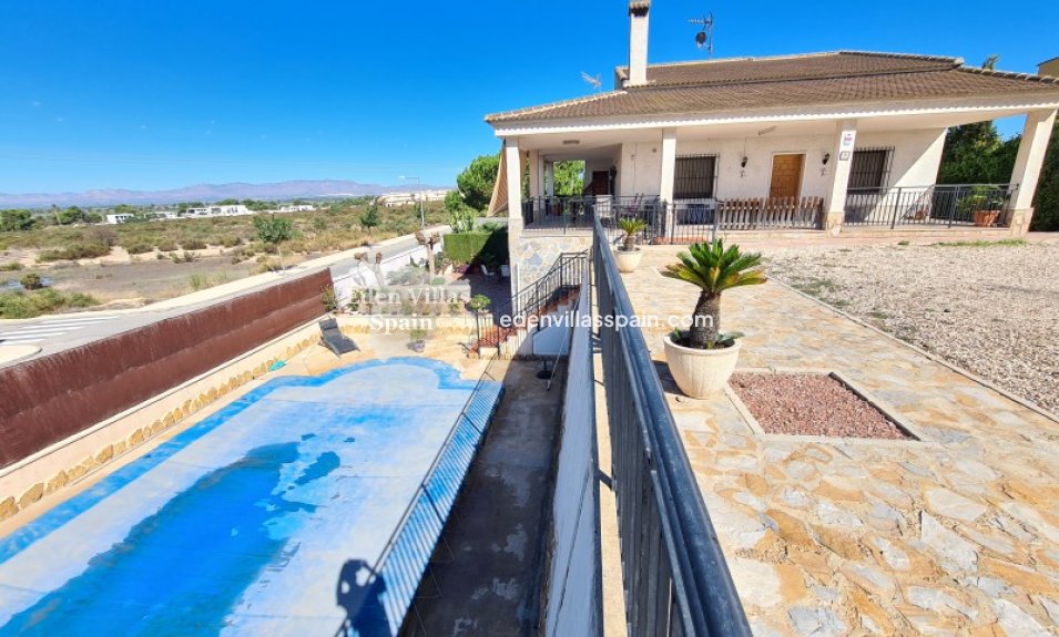 Wederverkoop - Landhuis - La Marina