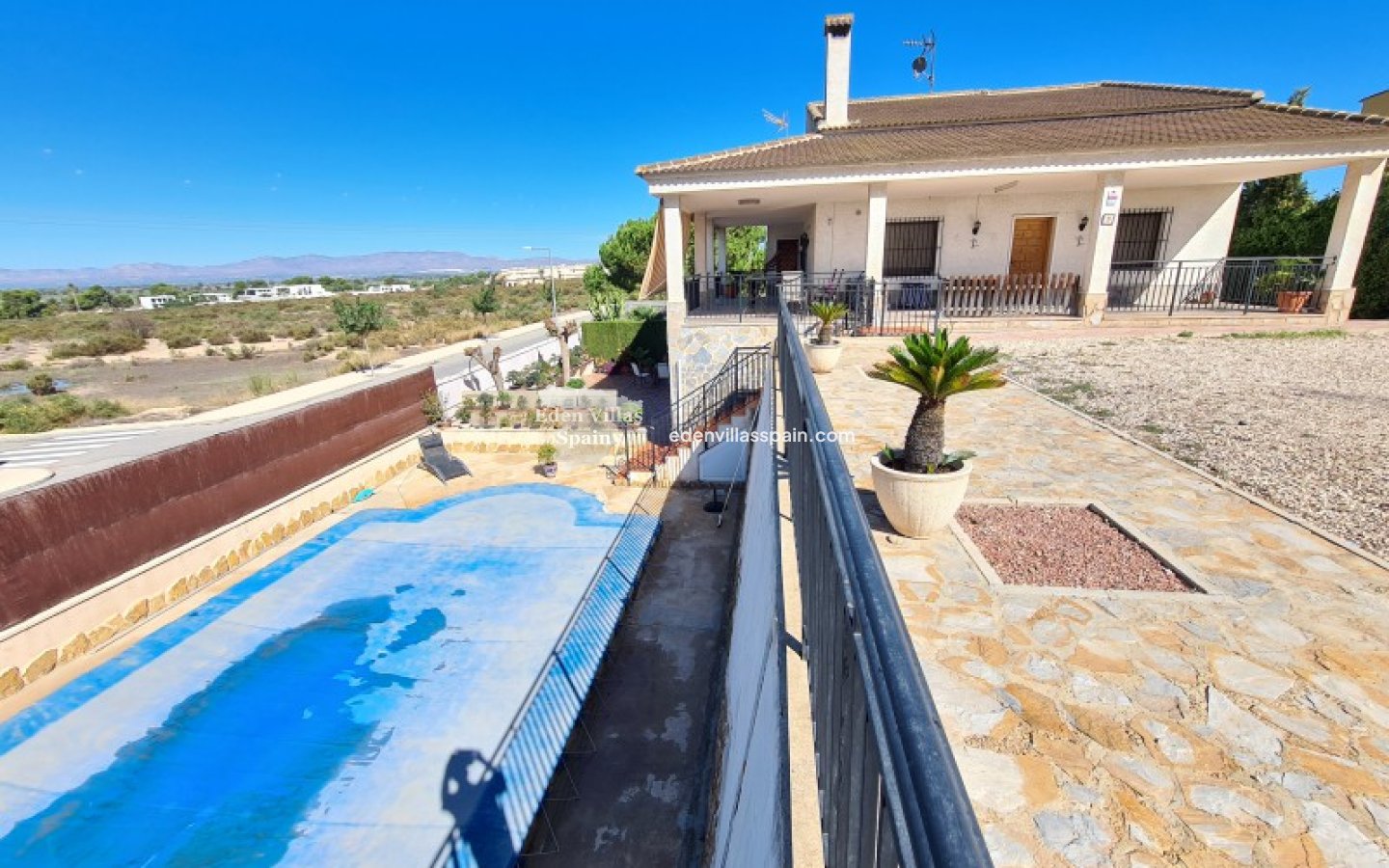 Wederverkoop - Landhuis - La Marina