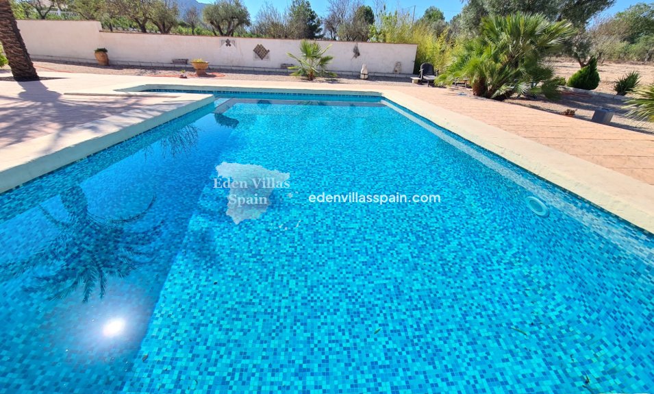 Wederverkoop - Landhuis - Salinas