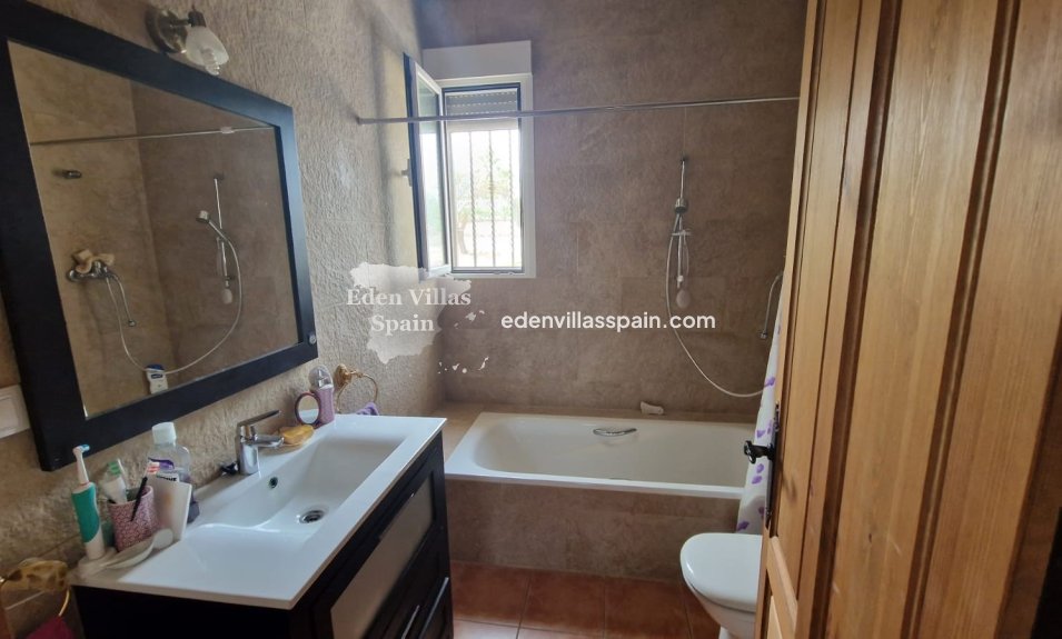 Wederverkoop - Landhuis - Salinas