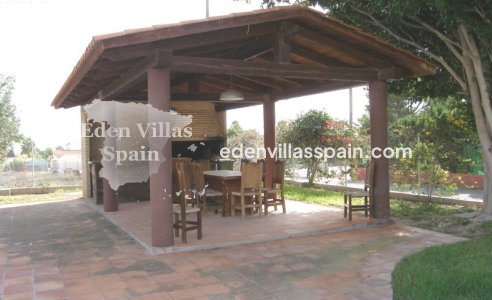 Segunda Mano - Casa de campo - Alicante