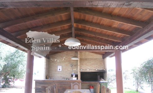 Segunda Mano - Casa de campo - Alicante