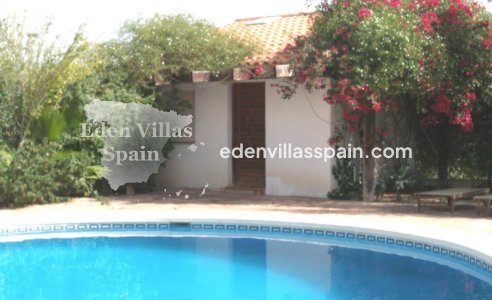 Segunda Mano - Casa de campo - Alicante