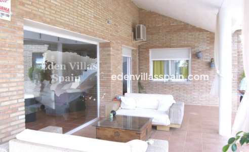 Segunda Mano - Casa de campo - Alicante