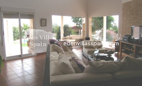 Segunda Mano - Casa de campo - Alicante