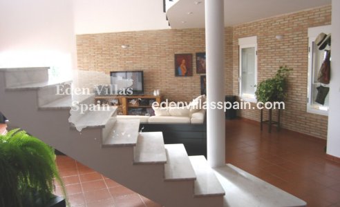 Segunda Mano - Casa de campo - Alicante