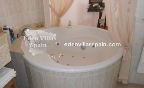 Segunda Mano - Casa de campo - Alicante