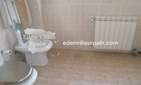 Segunda Mano - Casa de campo - Alicante