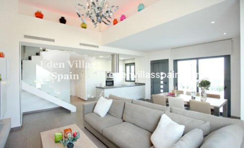 Obra Nueva - Villa a estrenar - Benijofar