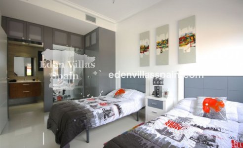 Obra Nueva - Villa costera - Costa Blanca