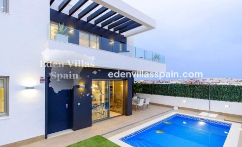 Obra Nueva - Villa costera - Orihuela Costa