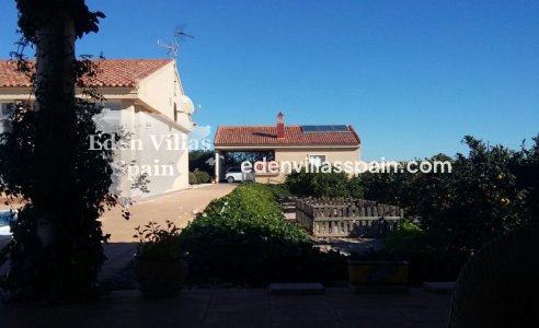 Wederverkoop - Landhuis - Daya Nueva